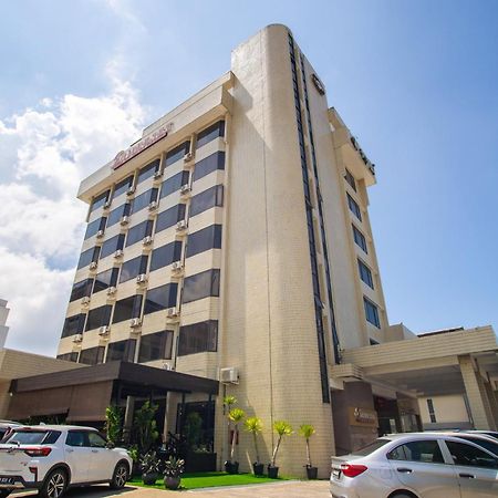 Somerset Hotel Miri Exterior foto