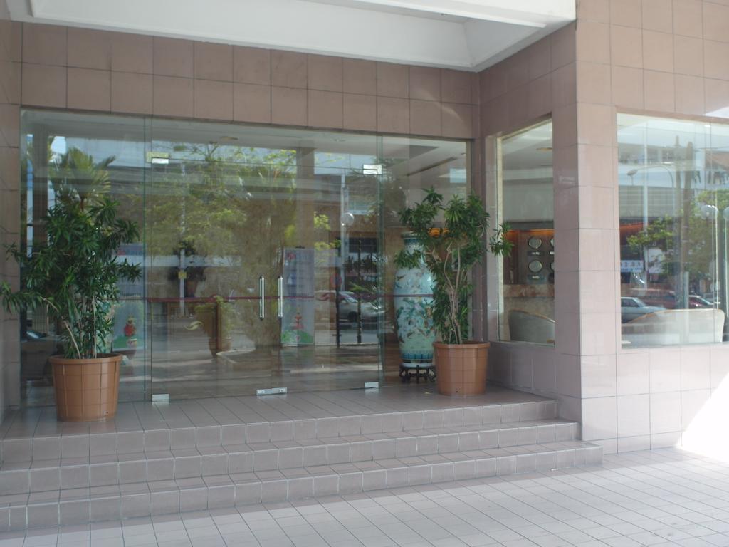 Somerset Hotel Miri Exterior foto